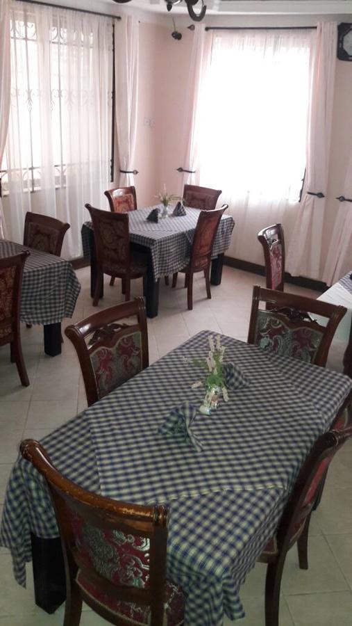 Munga Executive Lodge Аруша Екстериор снимка